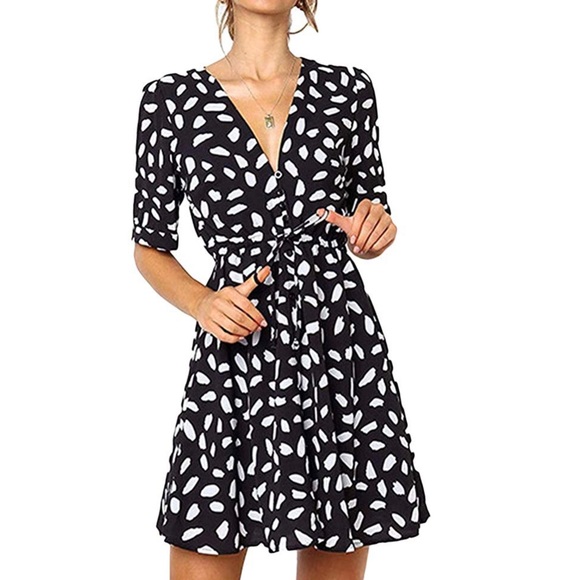 NWOT Black Casual printed button down dress - Picture 2 of 4